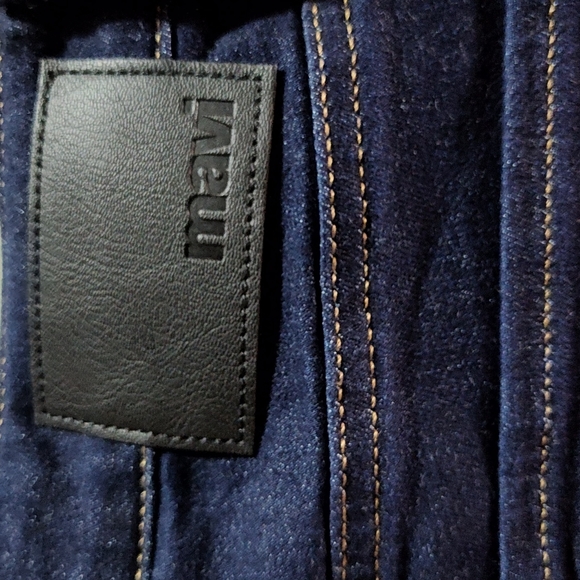 30x30 Zach Straight Fit Jeans Like New - Picture 3 of 12